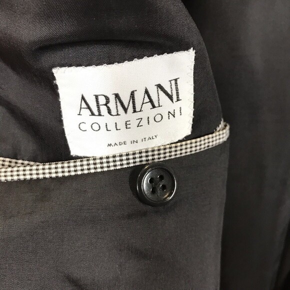 Armoni Collezioni Men's Pin Striped Blazer Size 42R Italy Wool Gomez Addams - Picture 10 of 13